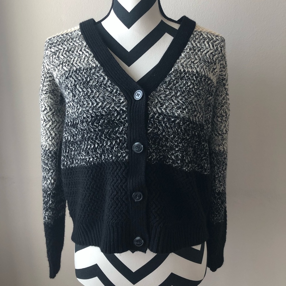 Forever 21 cropped sweater